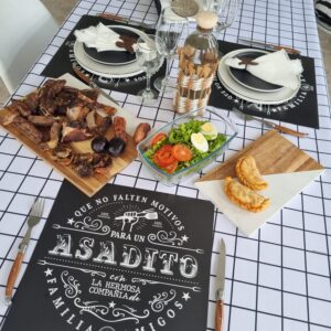 Platos de sitio - Redondos y Cuadrados - Pack de 10 unidades