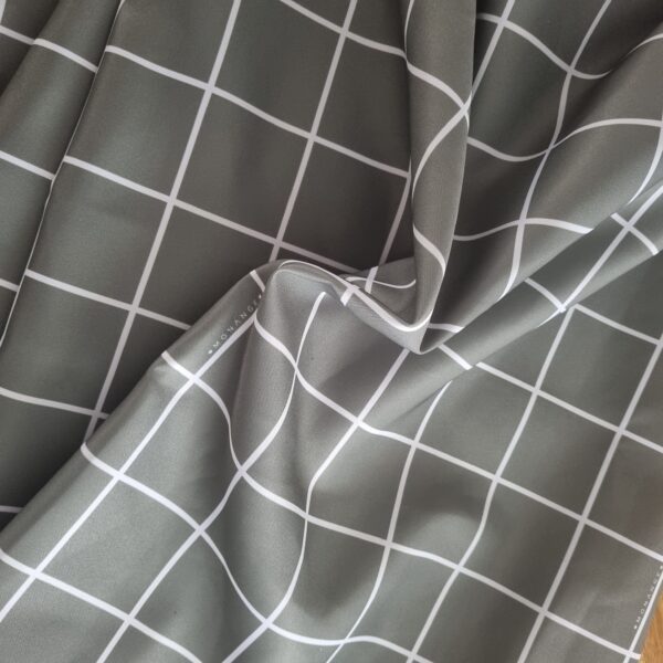 Mantel de gabardina "Cuadros Verdes" - Imagen 2